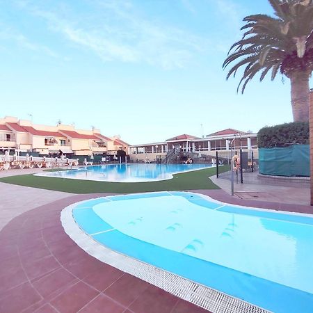 Pool Apartment Maspalomas By Wave Properties San Bartolomé Ngoại thất bức ảnh
